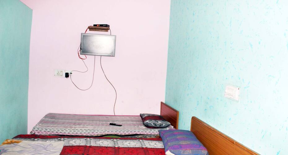 TG Stays Razapur, New Delhi 5